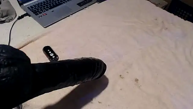 BiglovelyXXL online show from 12-15-25, 05:23