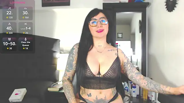 Snapshot of Vicky_hotmilf chatting on 10-03-25, 11:18 Vicky hotmilf online show from 10-03-25, 11:18