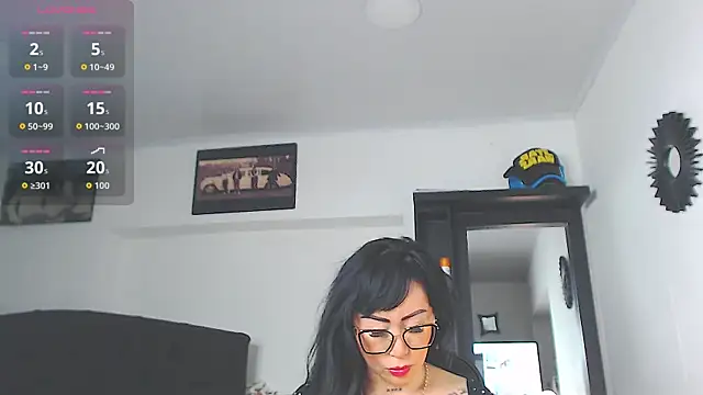 Vicky hotmilf online show from 04-08-26, 10:26