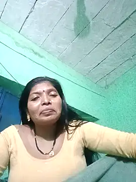 Snapshot of Jivika_Jaiswal chatting on 09-08-25, 02:49 Jivika Jaiswal online show from 09-08-25, 02:49