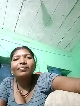 Snapshot of Jivika_Jaiswal chatting on 09-22-25, 10:34 Jivika Jaiswal online show from 09-22-25, 10:34