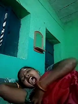 Snapshot of Jivika_Jaiswal chatting on 10-08-25, 03:09 Jivika Jaiswal online show from 10-08-25, 03:09