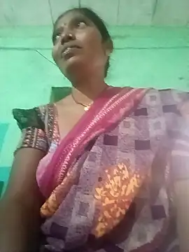 Snapshot of Jivika_Jaiswal chatting on 11-03-25, 01:51 Jivika Jaiswal online show from 11-03-25, 01:51