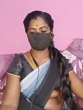 Snapshot of tamilammukuttyy chatting on 05-21-26, 04:52 tamilammukuttyy online show from 05-21-26, 04:52