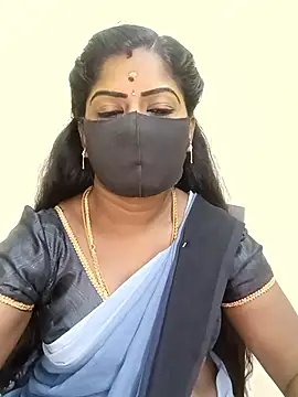Snapshot of tamilammukuttyy chatting on 06-10-26, 11:57 tamilammukuttyy online show from 06-10-26, 11:57