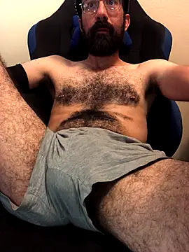 Snapshot of beauthomas chatting on 11-18-25, 10:47 beauthomas online show from 11-18-25, 10:47