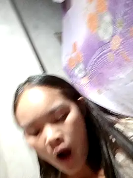 xinhxinhcute online show from 09-10-25, 12:27