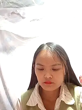 xinhxinhcute online show from 09-24-25, 03:21