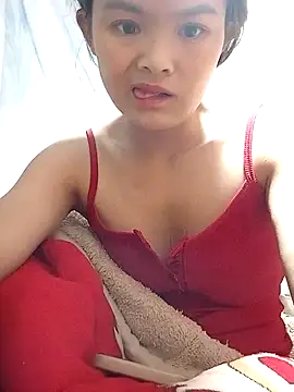 xinhxinhcute online show from 10-26-25, 09:31