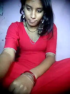 Snapshot of Hot_Mayra_ chatting on 11-30-25, 05:33 Hot Mayra online show from 11-30-25, 05:33