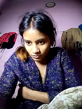 Snapshot of Hot_Mayra_ chatting on 12-04-25, 06:12 Hot Mayra online show from 12-04-25, 06:12