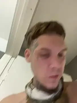 Snapshot of Duanennnn chatting on 11-05-25, 07:41 Duanennnn online show from 11-05-25, 07:41