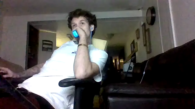 Snapshot of Duanennnn chatting on 02-23-26, 12:41 Duanennnn online show from 02-23-26, 12:41