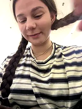 MiniVi online show from 10-02-25, 06:31