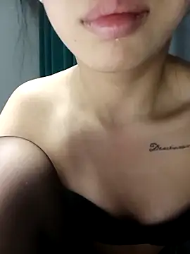 mumu7890 online show from 10-20-25, 11:54