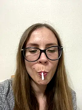 SophieDesire online show from 09-17-25, 07:48