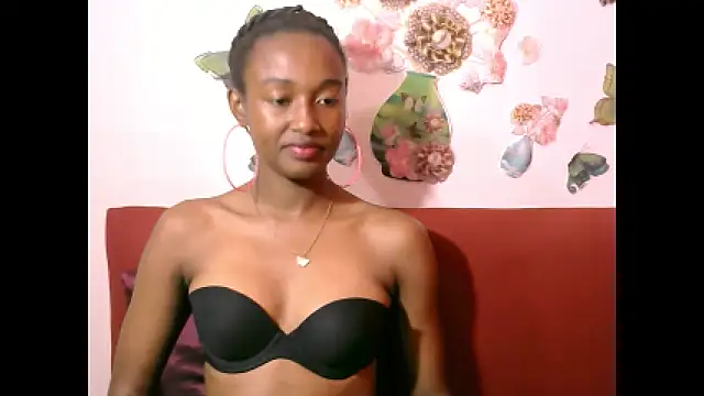 Snapshot of Indiansexydimples chatting on 10-09-25, 07:17 Indiansexydimples online show from 10-09-25, 07:17