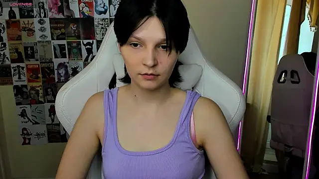 AudreyyKim online show from 09-18-25, 10:28