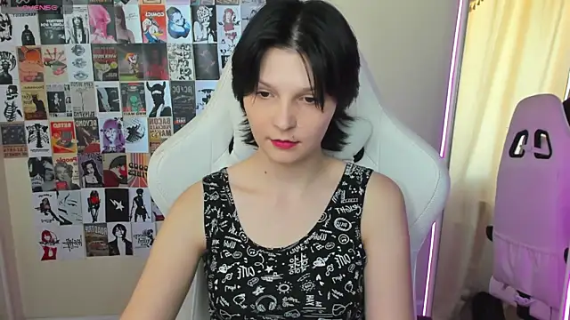 AudreyyKim online show from 09-19-25, 08:38