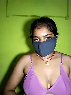 Snapshot of Bebo_Sweety143 chatting on 09-25-25, 02:54 Bebo Sweety143 online show from 09-25-25, 02:54