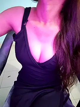 queen visakha online show from 10-31-25, 06:58