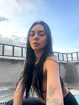 GiorgiaLuxee online show from 09-25-25, 10:24