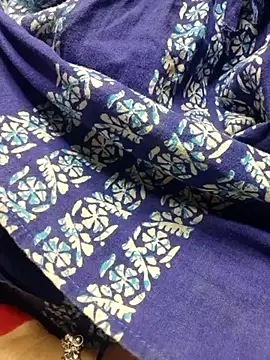 Snapshot of desi_boudi87 chatting on 09-28-25, 10:59 desi boudi87 online show from 09-28-25, 10:59