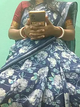 Snapshot of desi_boudi87 chatting on 10-06-25, 12:46 desi boudi87 online show from 10-06-25, 12:46