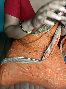 Snapshot of desi_boudi87 chatting on 10-15-25, 06:41 desi boudi87 online show from 10-15-25, 06:41