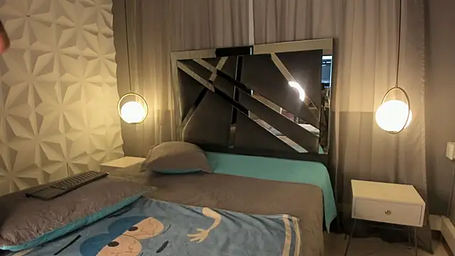 MAGIC TESSA online show from 10-23-25, 07:01