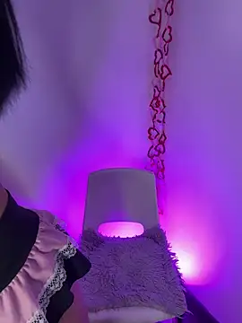 LindaWz  online show from 03-20-26, 04:39