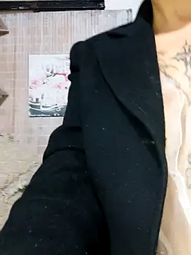 Snapshot of Gatithaaa chatting on 10-01-25, 05:02 Gatithaaa online show from 10-01-25, 05:02