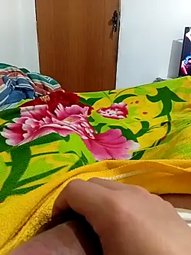 Rootsroger online show from 10-29-25, 02:25