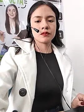 CHARLOTTE  05 online show from 11-08-25, 01:22