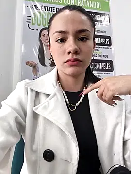 CHARLOTTE  05 online show from 11-14-25, 12:04