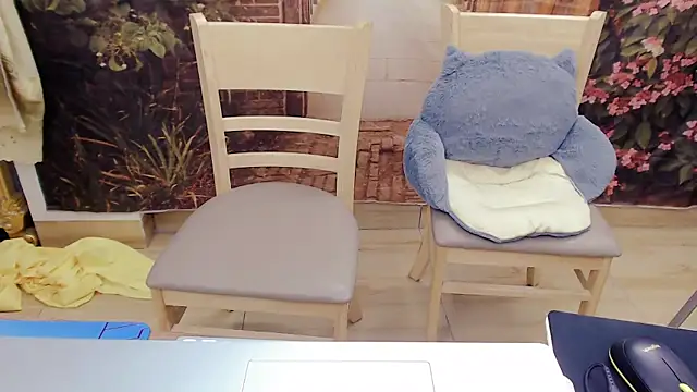 Funnygirl 9x online show from 10-15-25, 02:22