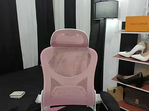 Seductive Margaux online show from 10-24-25, 05:53