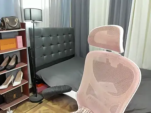 Seductive Margaux online show from 03-06-26, 05:59