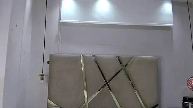 HunterHeat  online show from 10-31-25, 01:01