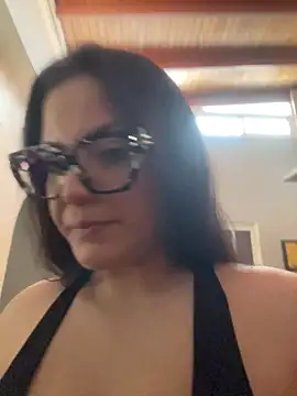 Snapshot of alilith chatting on 05-15-26, 04:03 alilith online show from 05-15-26, 04:03