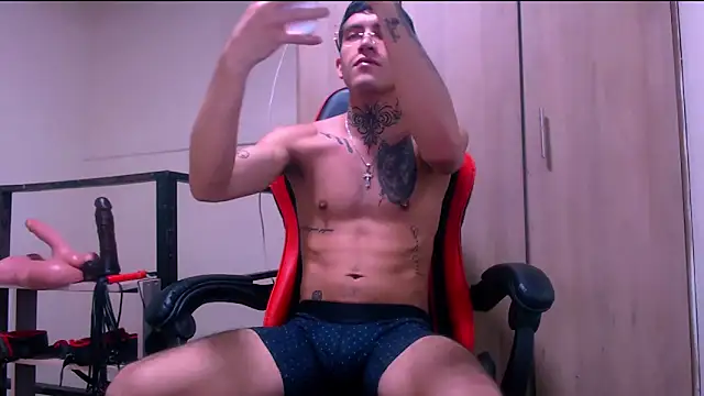 Snapshot of dilan_abraham12 chatting on 03-13-26, 04:41 dilan abraham12 online show from 03-13-26, 04:41