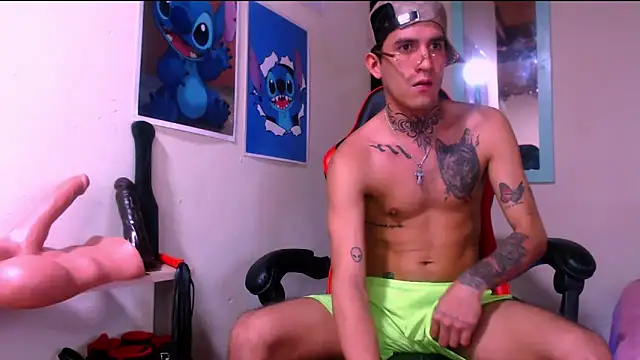 Snapshot of dilan_abraham12 chatting on 03-15-26, 07:25 dilan abraham12 online show from 03-15-26, 07:25