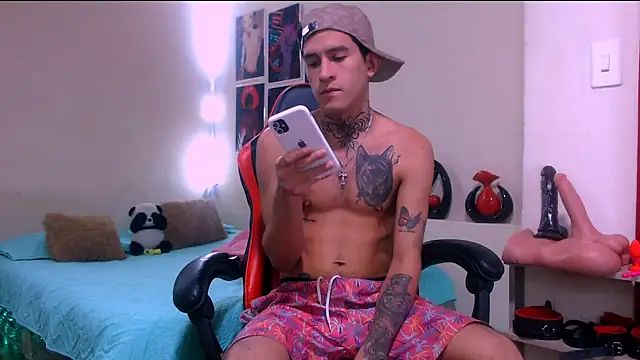 Snapshot of dilan_abraham12 chatting on 03-18-26, 03:20 dilan abraham12 online show from 03-18-26, 03:20