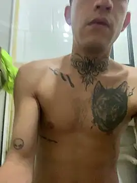 Snapshot of dilan_abraham12 chatting on 04-16-26, 10:05 dilan abraham12 online show from 04-16-26, 10:05