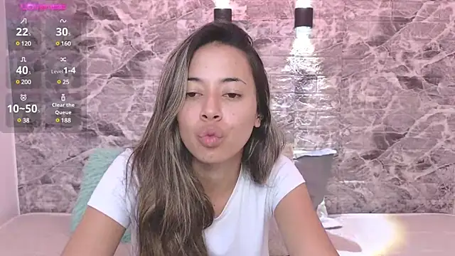 Snapshot of Danny_Ninaa chatting on 02-04-25, 02:43 Danny Ninaa online show from 02-04-25, 02:43