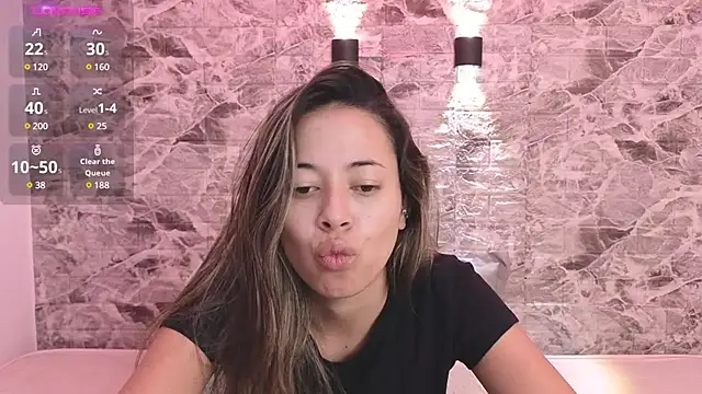 Snapshot of Danny_Ninaa chatting on 02-25-25, 02:22 Danny Ninaa online show from 02-25-25, 02:22