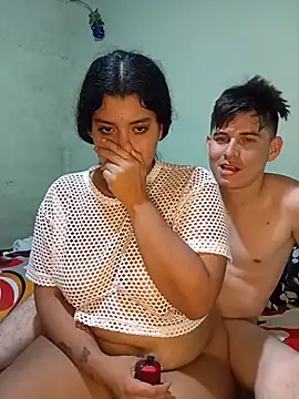 Snapshot of Cat_Hot_Party chatting on 09-25-25, 08:07 Cat Hot Party online show from 09-25-25, 08:07