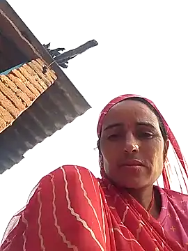 Snapshot of Jalebi_bay chatting on 10-15-25, 02:22 Jalebi bay online show from 10-15-25, 02:22