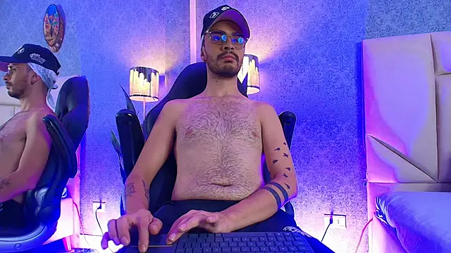 HairyDiamond  online show from 09-20-25, 04:57