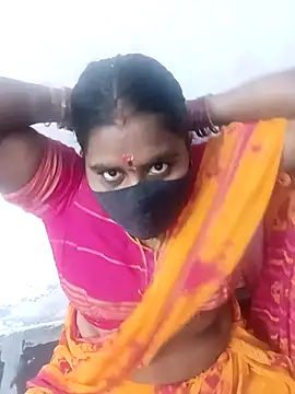 Snapshot of chubby_babitha-telugu chatting on 10-31-25, 02:12 chubby babitha-telugu online show from 10-31-25, 02:12